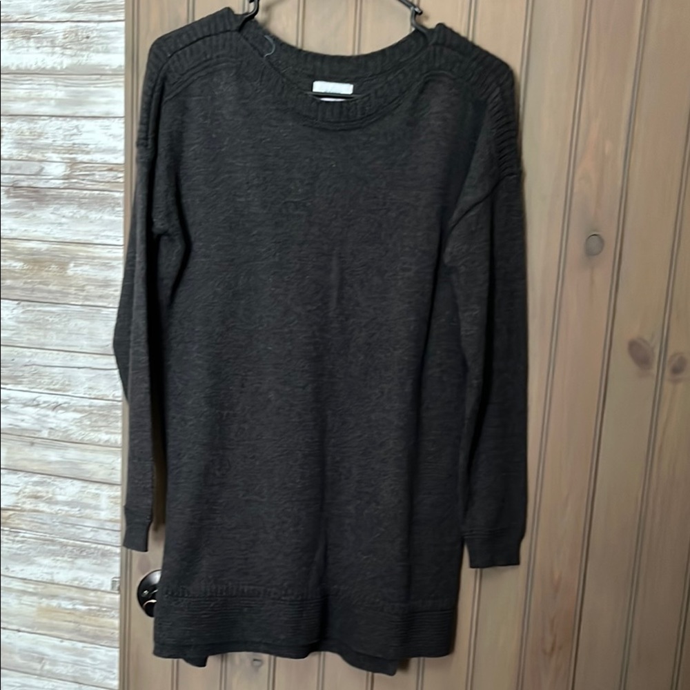 Old Navy Charcoal Knit Sweater